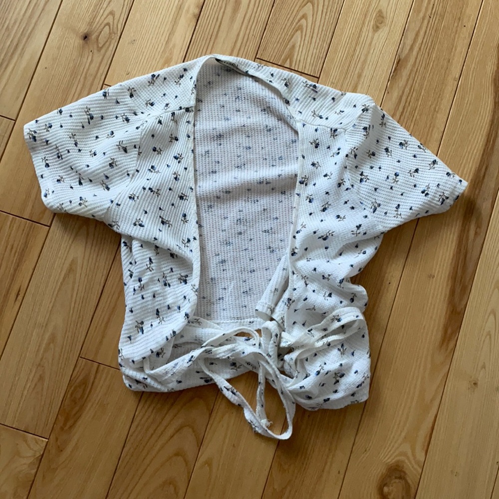 brandy melville top- ON HOLD